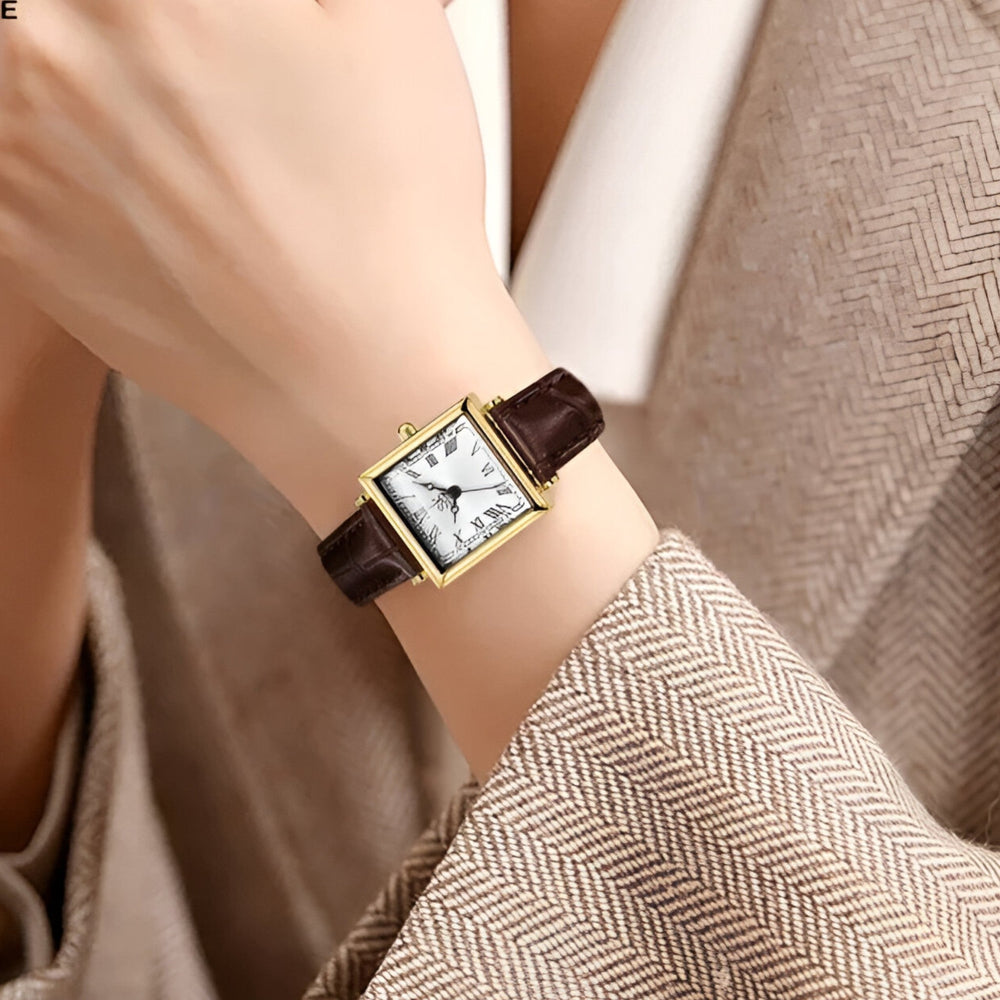 Levoire | Quatrième Carré Montre Femme Avec Bracelet En Cuir