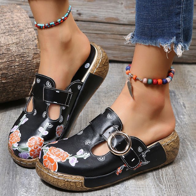 Levoire | Sandals With Flowers And Buckle Noir