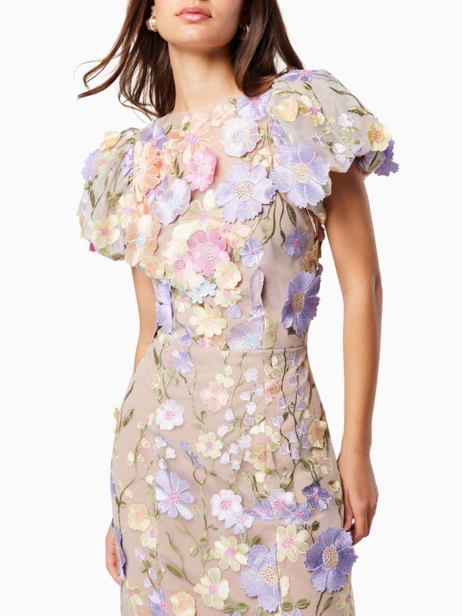 Levoire | Robe Longue Inspirée Des Fleurs À Manches Courtes Pour Femmes