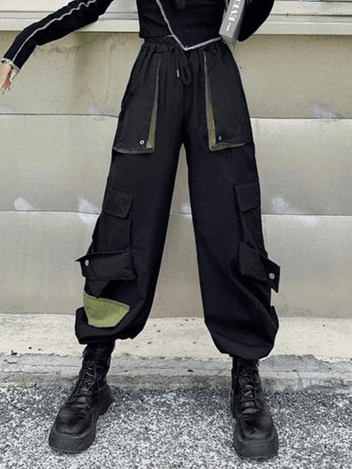 Levoire | Détail De Poche Pantalon Cargo Noir