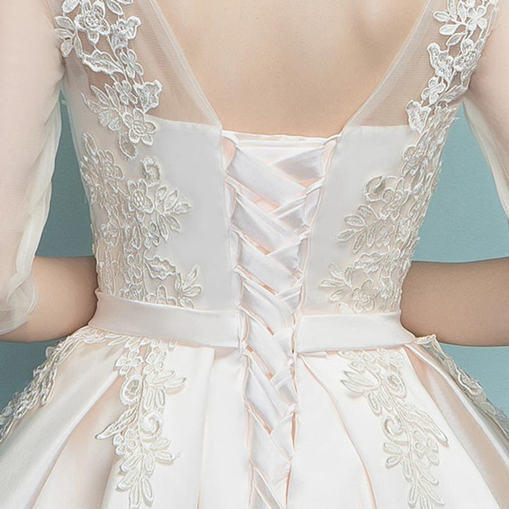 Levoire | Nouveau Design Ligne Robe Courte