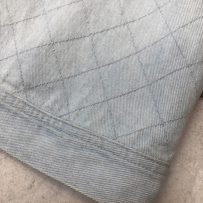 Levoire | Robe Élégante Polyvalente Confort Longévité Toutes Saisons
