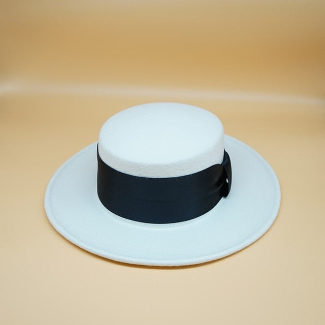 Levoire | Noeud Chapeau En Laine Blanc bord noir 7cm