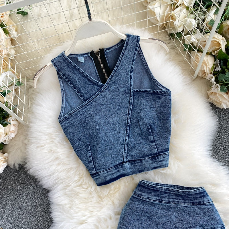 Levoire | Hauts À Bretelles Et Ensemble Jupe En Jean Pour Un Style Moderne Et Cool