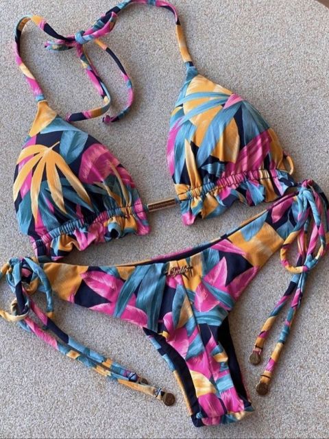Levoire | Bikinis Satz Push Up MK19