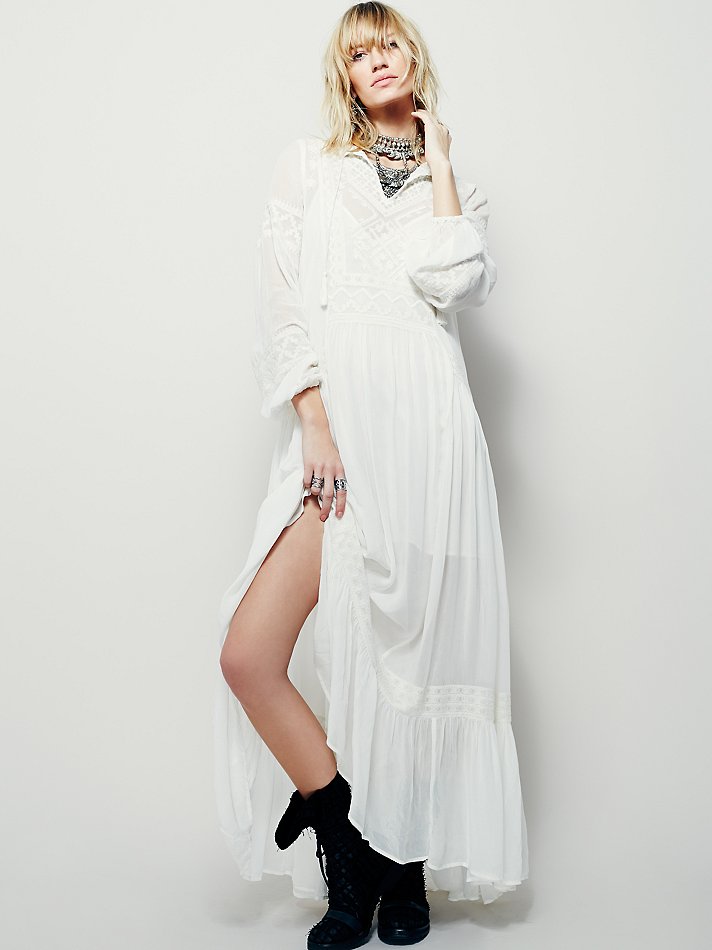 Levoire | Vintage Long Sleeve Embroidered Orange Red Maxi Dress