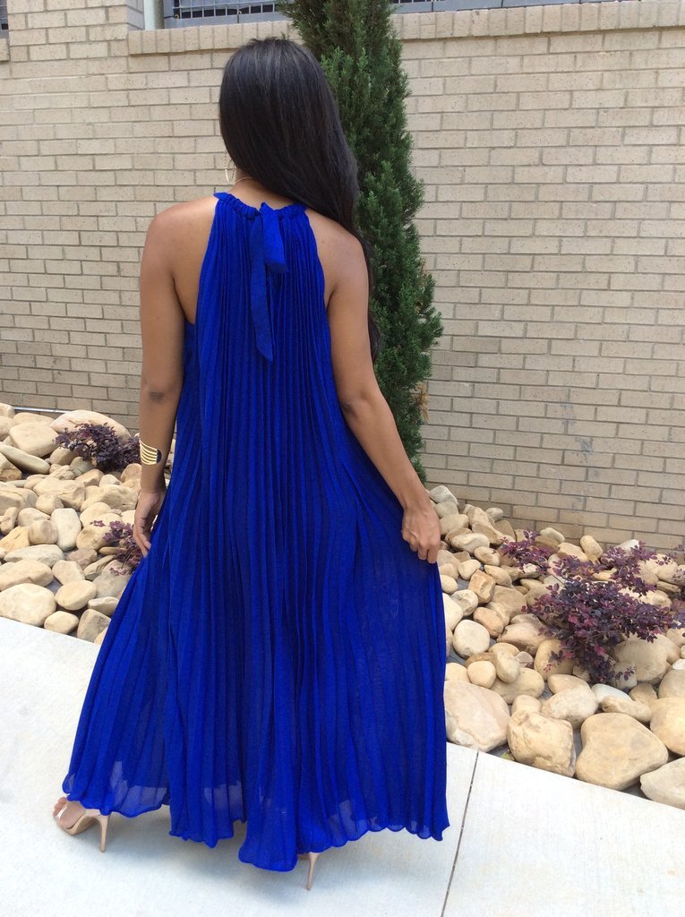 Levoire | longue robe plissée en crêpe sans manches