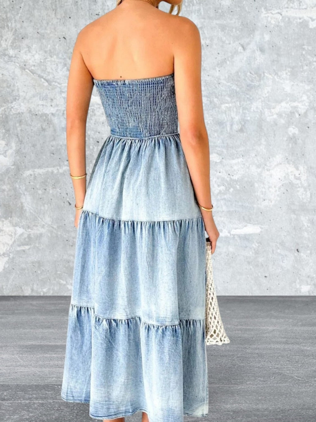 Levoire | Robe En Denim À Smocks Et Fente