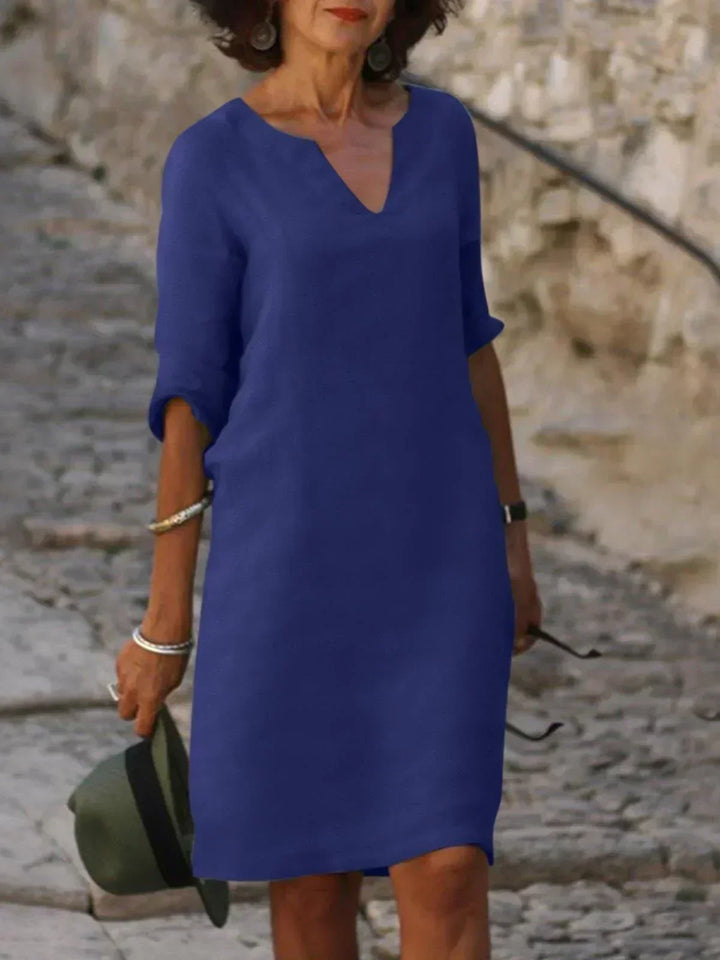 Levoire | Élégante Robe À Décolleté En V Avec Des Manches Retroussées Pour Femmes Bleu marine