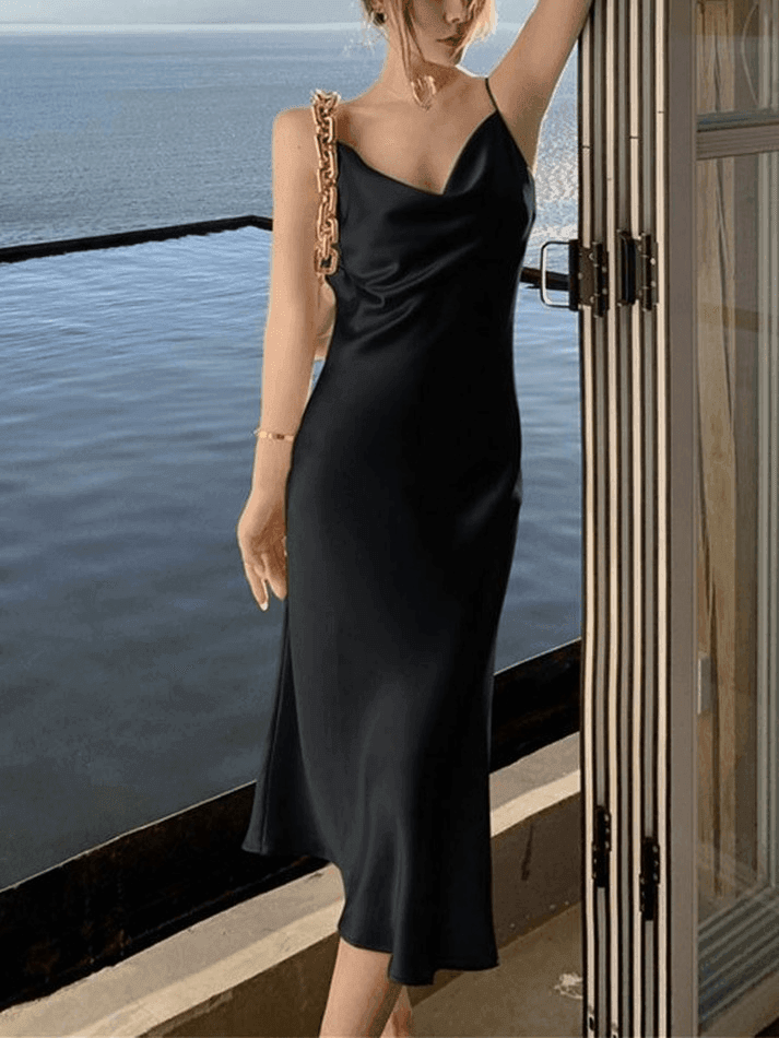 Levoire | Robe Maxi En Satin Noir