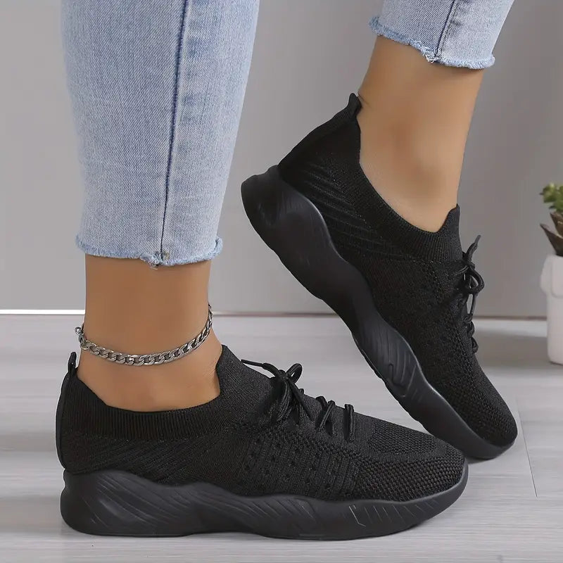 Levoire | Lightweight And Breathable Running Shoes With Flexible Sole Noir