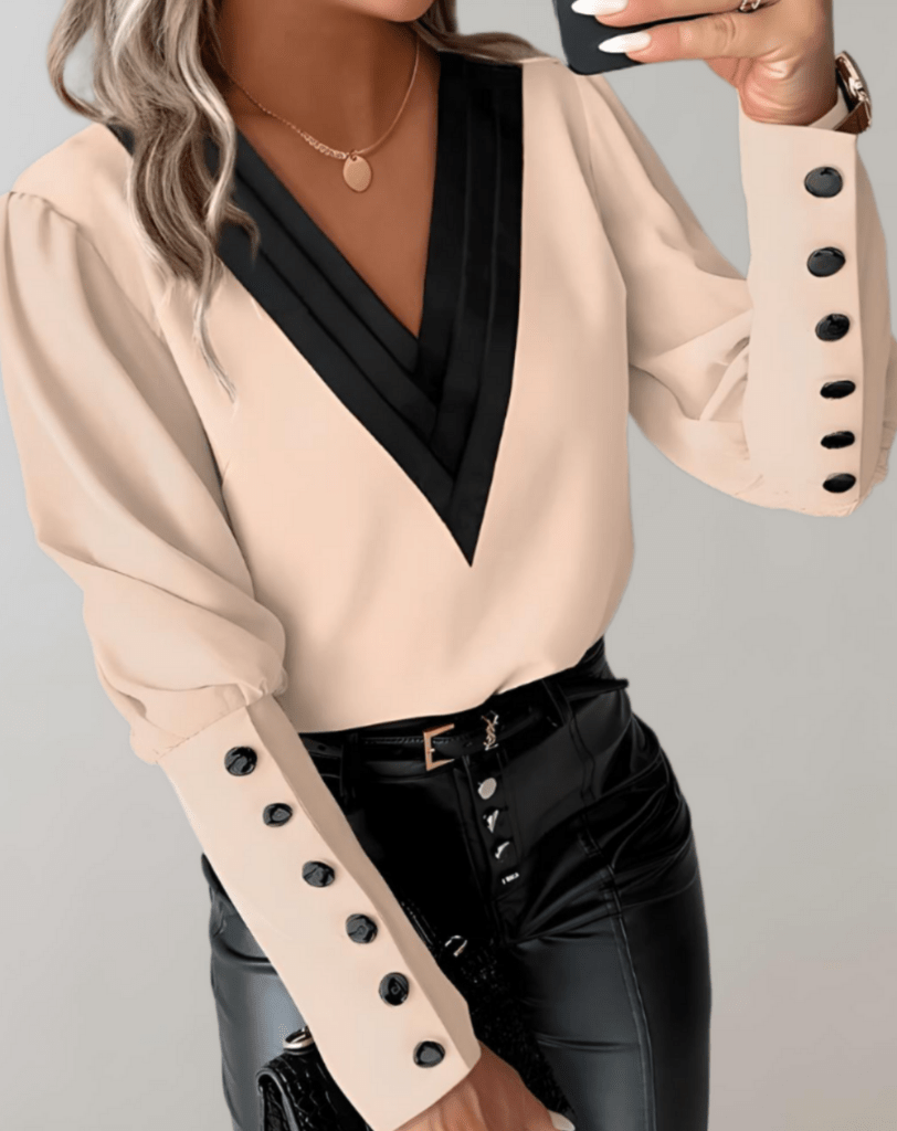 Levoire | Top Femme Col V Manches Longues Boutons Élégant Beige
