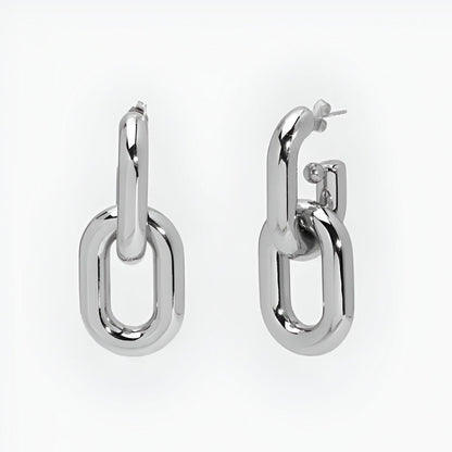 Levoire | Boucles D'Oreilles Goutte En Métal Doré Avec Un Charme Intemporel Argent