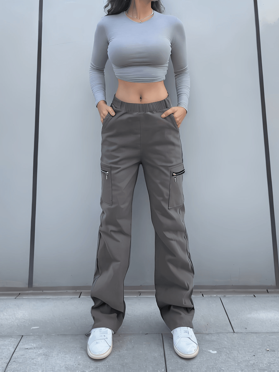 Levoire | Pantalon cargo femme à jambe droite Gris