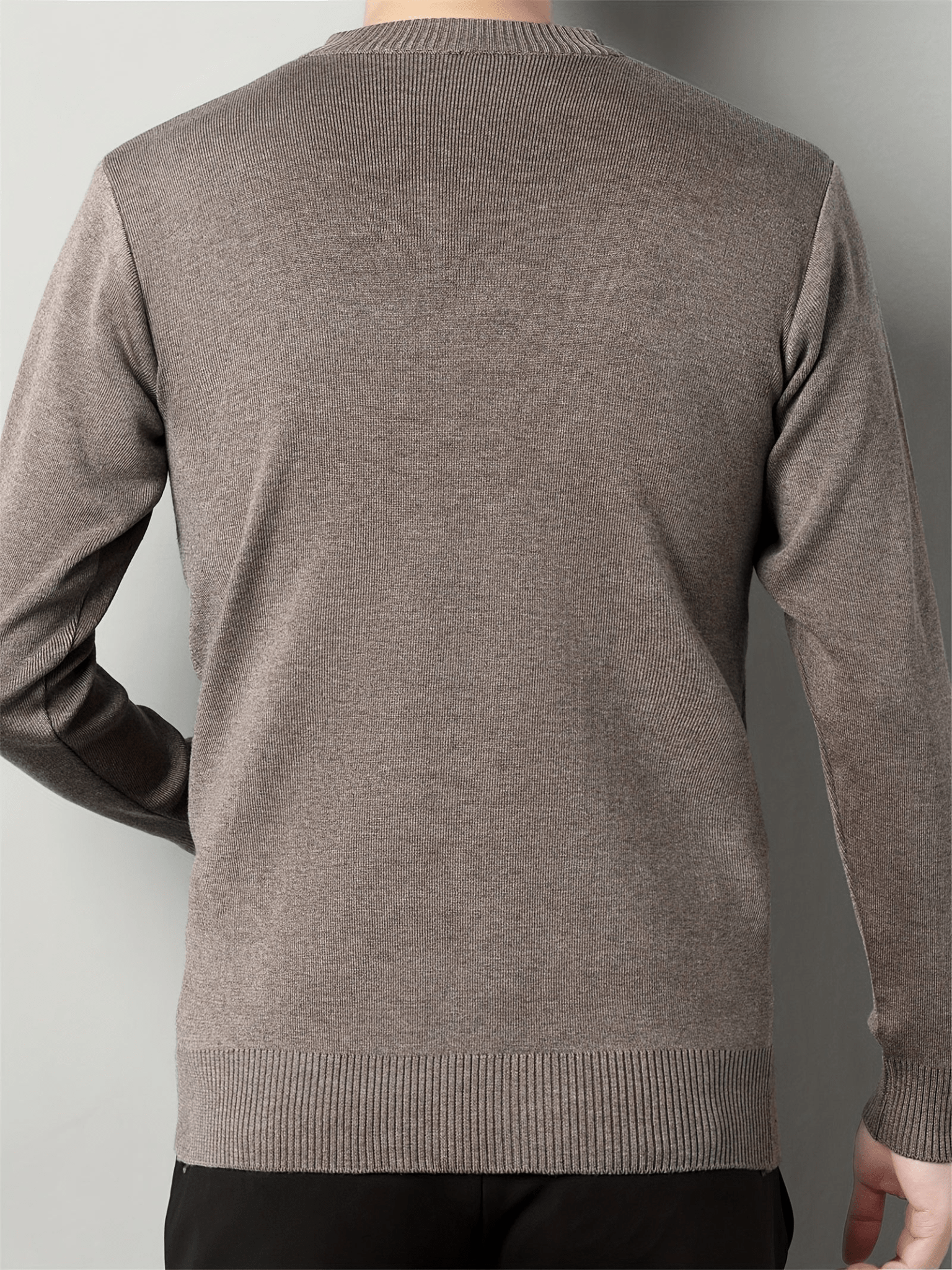 Levoire | Pull à col rond en tricot avec motif à carreaux homme