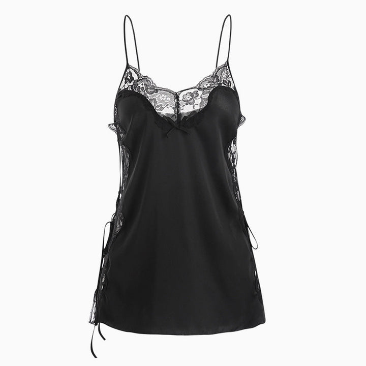Levoire | Lacets Sur Le Côté Bretelles Spaghetti Bord À Vagues Finition En Dentelle Chemise De Nuit