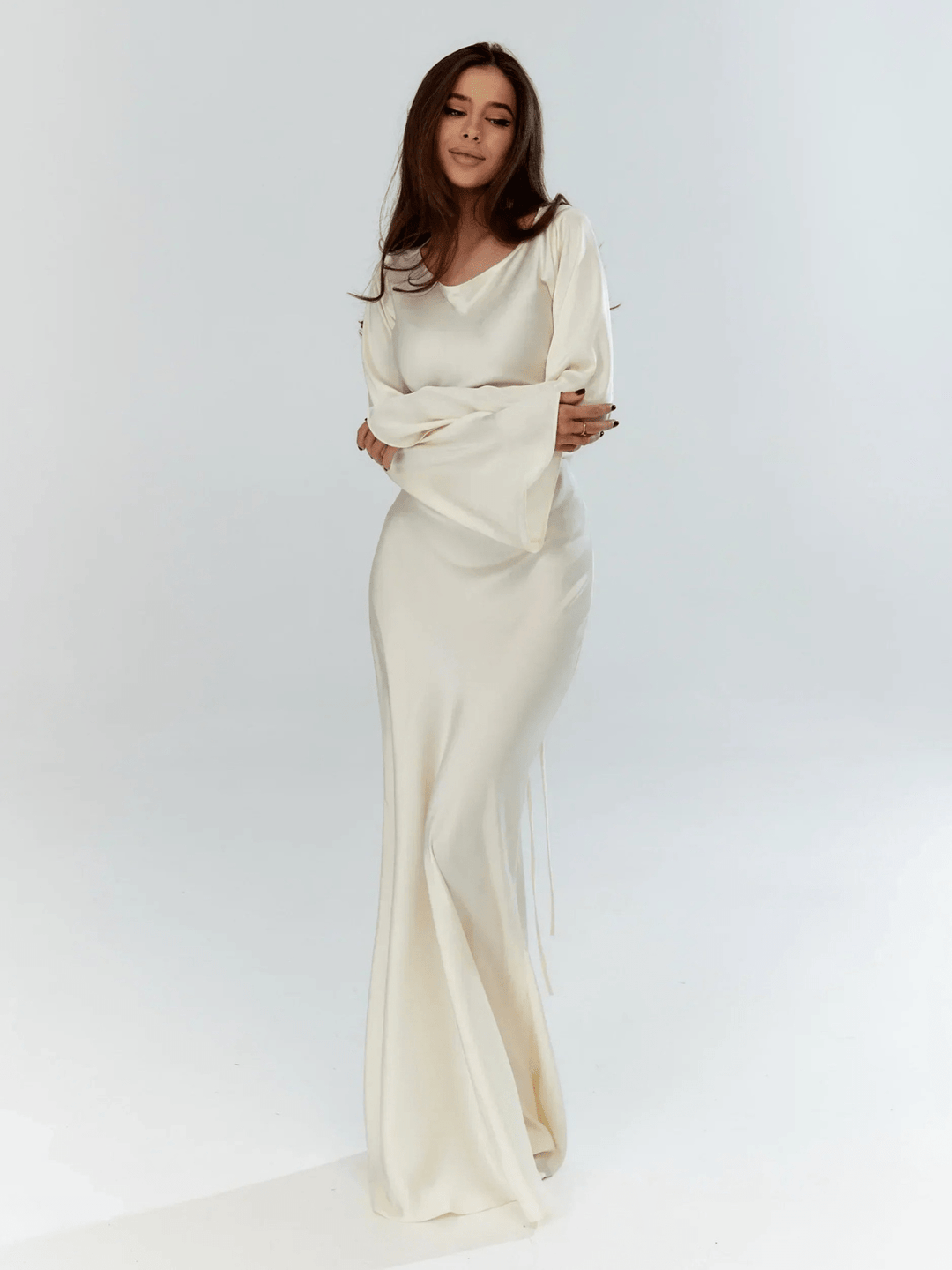 Levoire | Robe Unie Élégante Manches Longues Blanc
