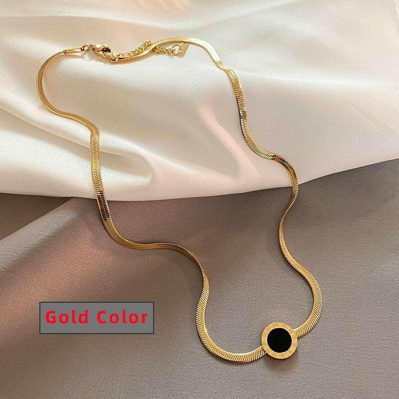 Levoire | Collier Élégant Avec Pendentif Rond Stil F