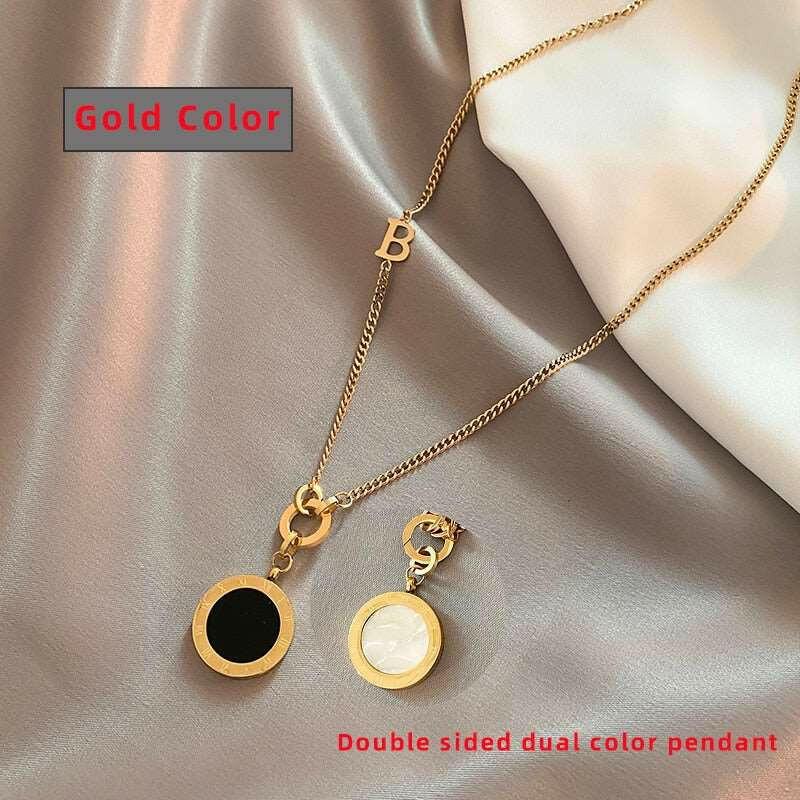 Levoire | Collier Élégant Avec Pendentif Rond Style J