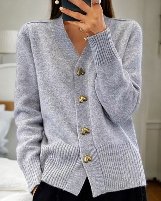 Levoire | Élégant Gilet En Tricot Avec Des Boutons En Forme De Cœur Gris
