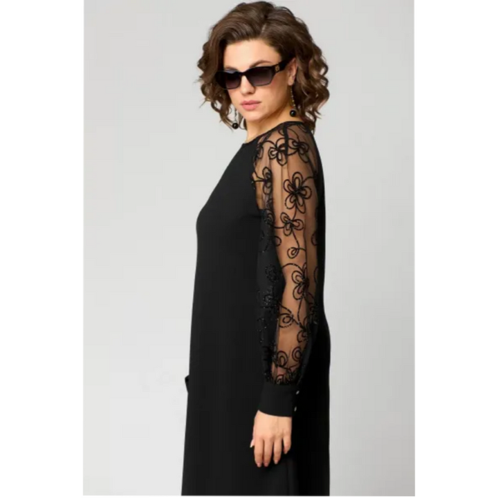 Levoire | Robe En Lace Lgante Avec En Col Rond