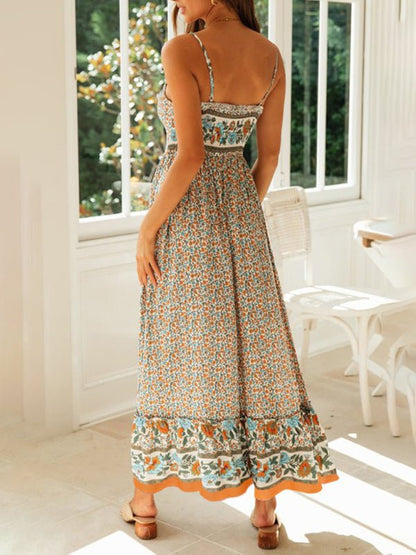 Levoire | Robe boho à fleurs à bretelles avec décolleté en V grande jupe évasée d'été