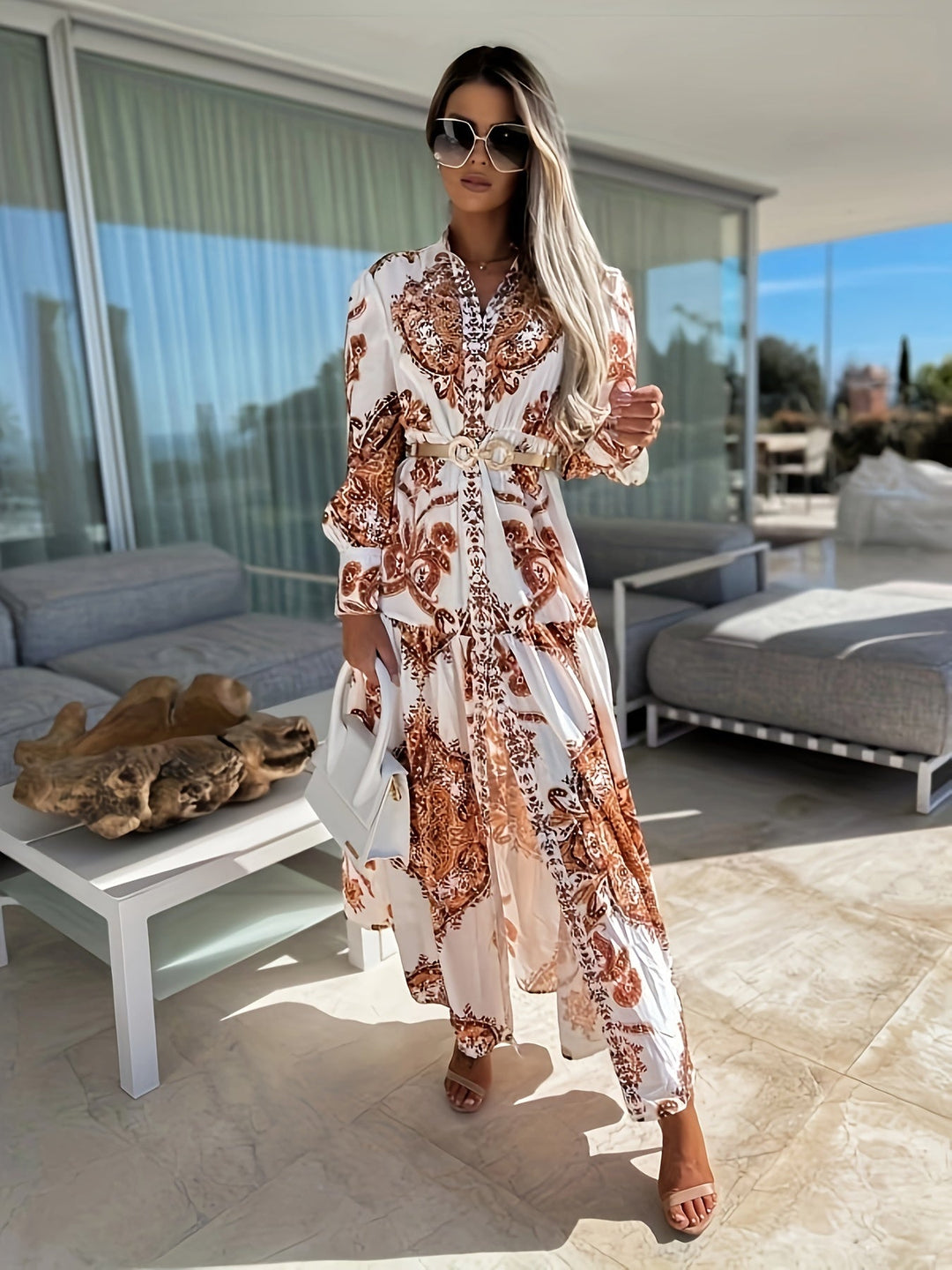 Levoire | Robe Maxi Boho Avec Impression Élégante Et Décolleté En V Braun