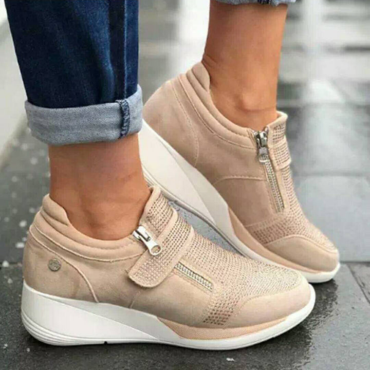Levoire | Velcro Et Zips Obliques Beige