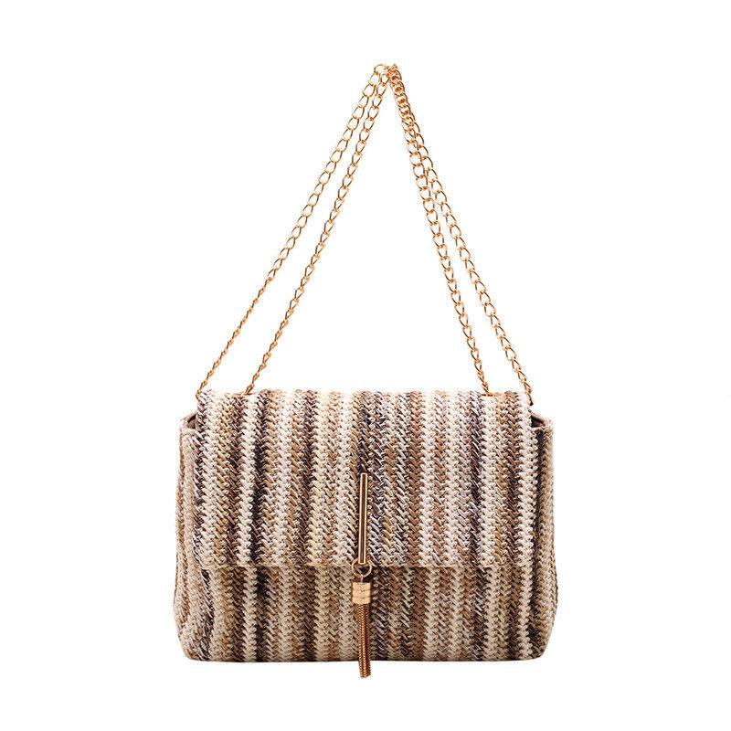 Levoire | Chic Et Compact Élégante Pochette Khaki