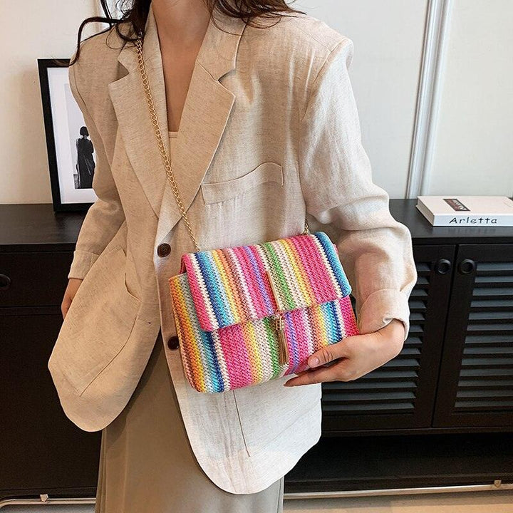 Levoire | Chic Et Compact Élégante Pochette