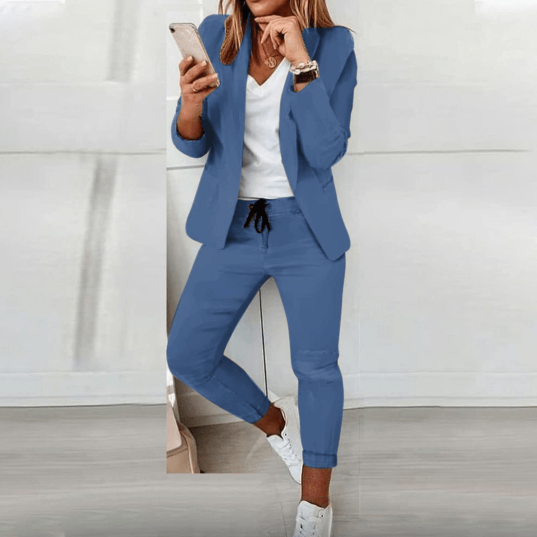 Levoire | Costume Féminin Luxueux Bleu