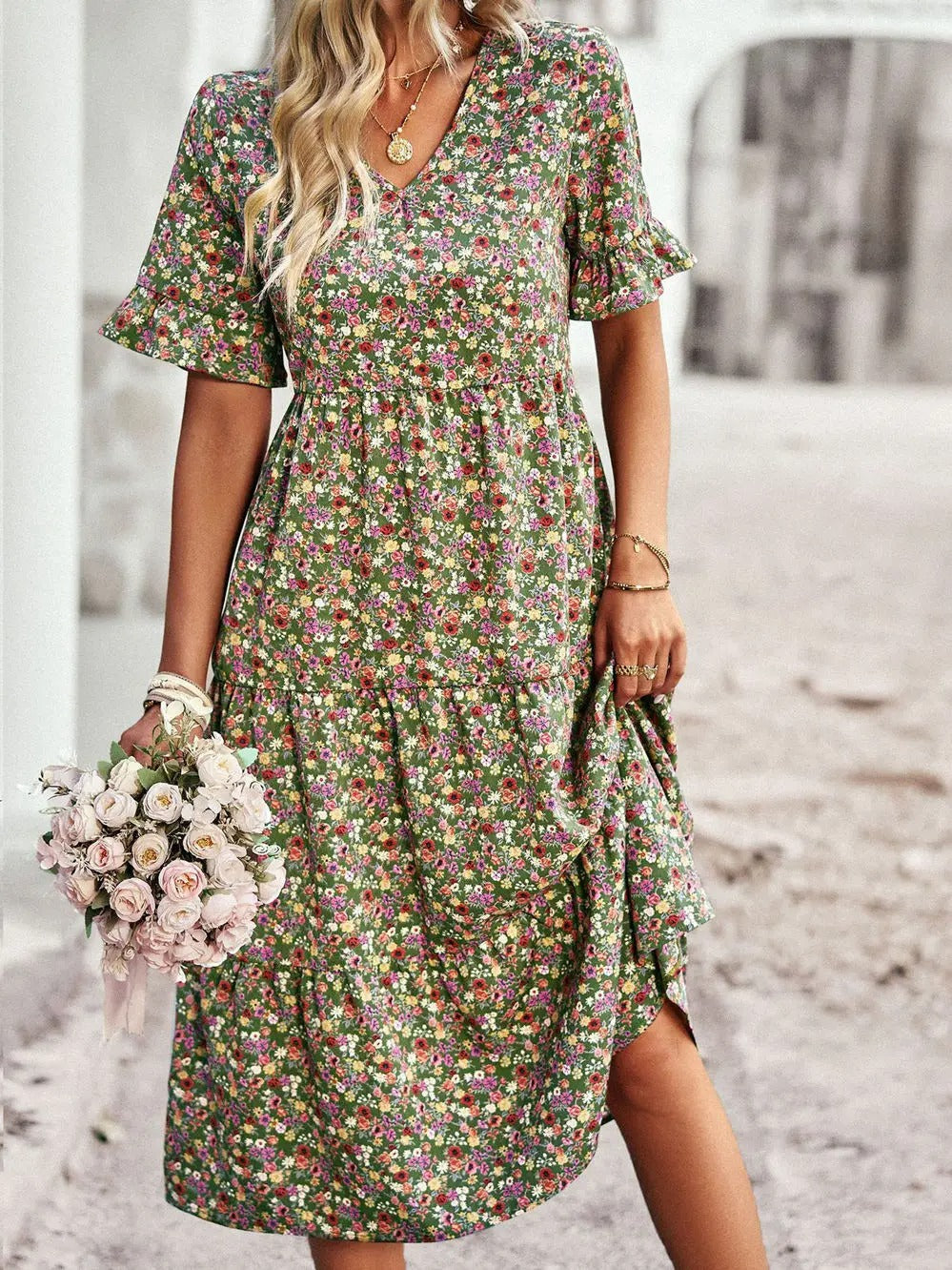 Levoire | Robe D'Été Décontractée Élégante Avec Taille Haute, Motif Floral Et Décolleté En V Vert