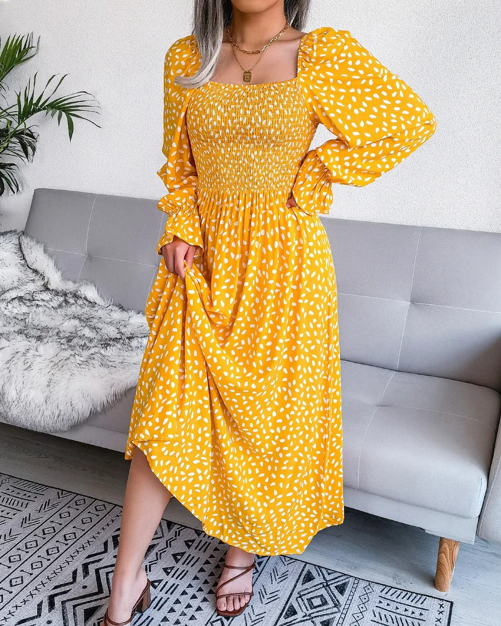 Levoire | Robe D'Été Élégante Avec Imprimé Pois Et Manches Bouffantes Longues Jaune