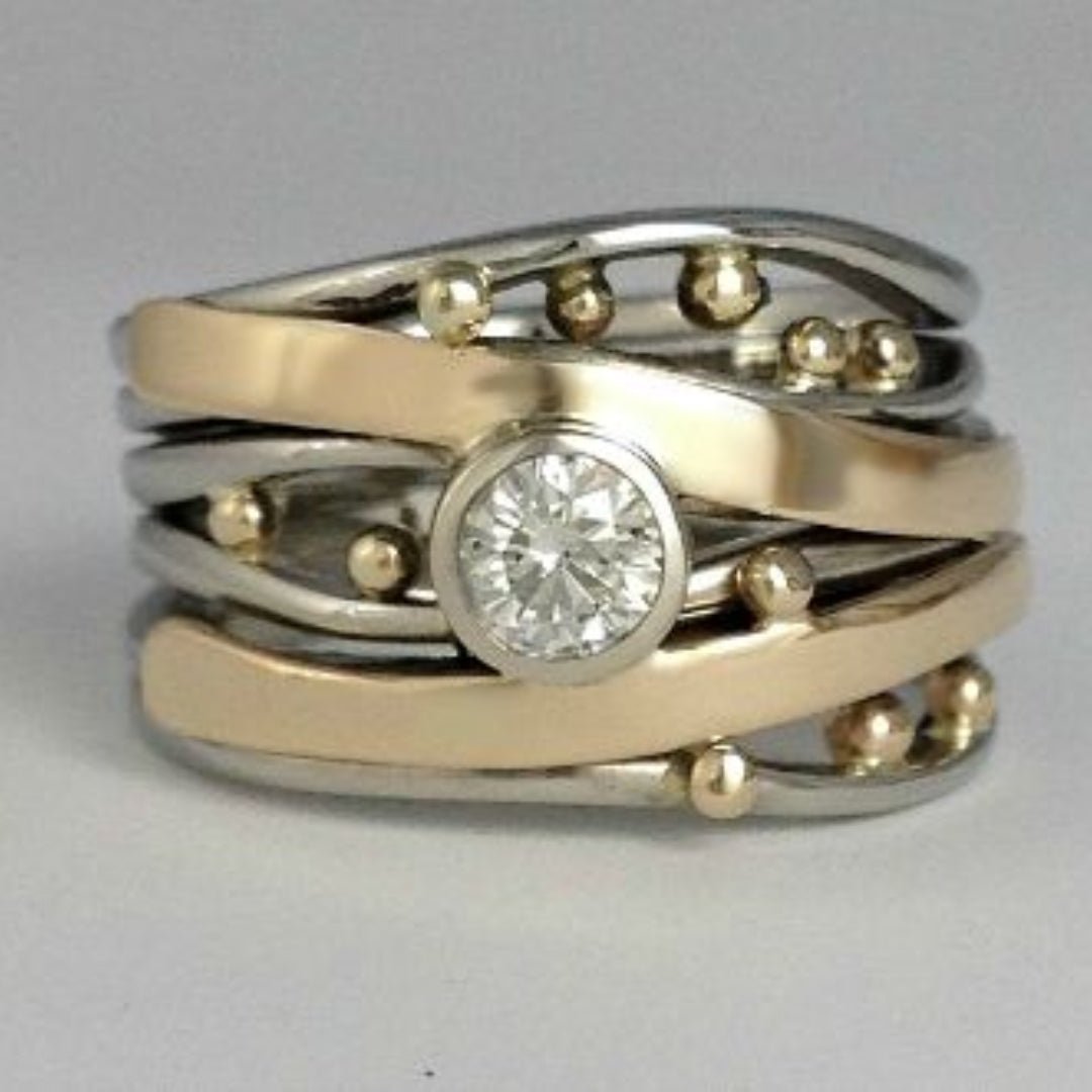 Levoire | Bague En Zirconium Avec Des Incrustations Dorées