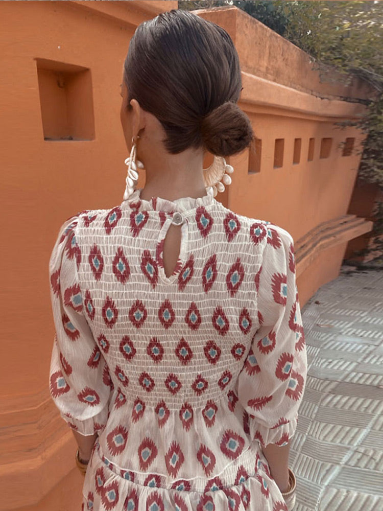 Levoire | Chemisier À Volants Élégant Et Ensemble Jupe