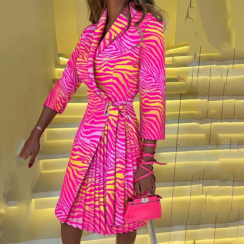 Levoire | Élégante Robe Blazer Avec Col Et Ceinture Pour Femmes Rose clair