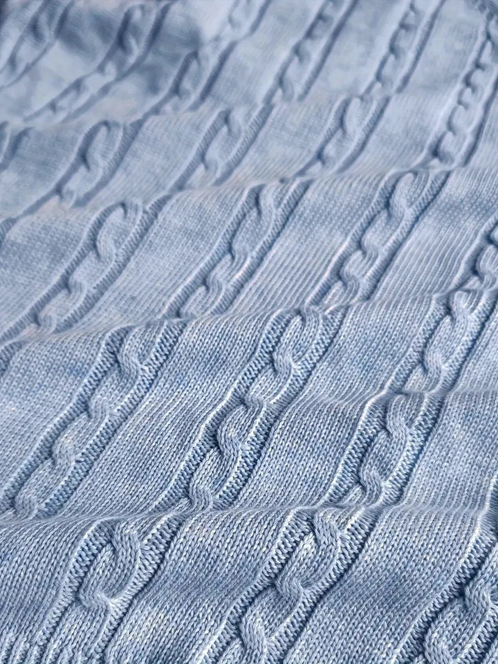 Levoire | Gilet en tricot avec des motifs en tresses